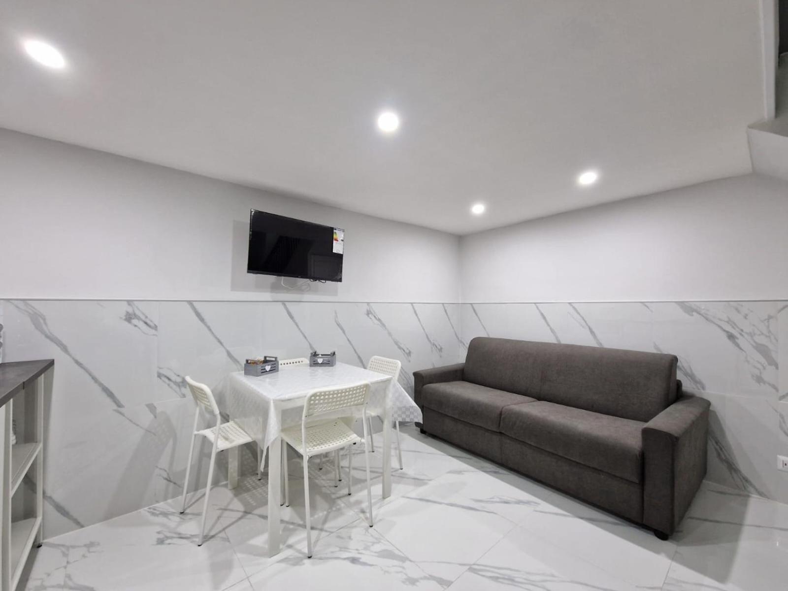 House Angiolina Bed & Breakfast Napoli Dış mekan fotoğraf